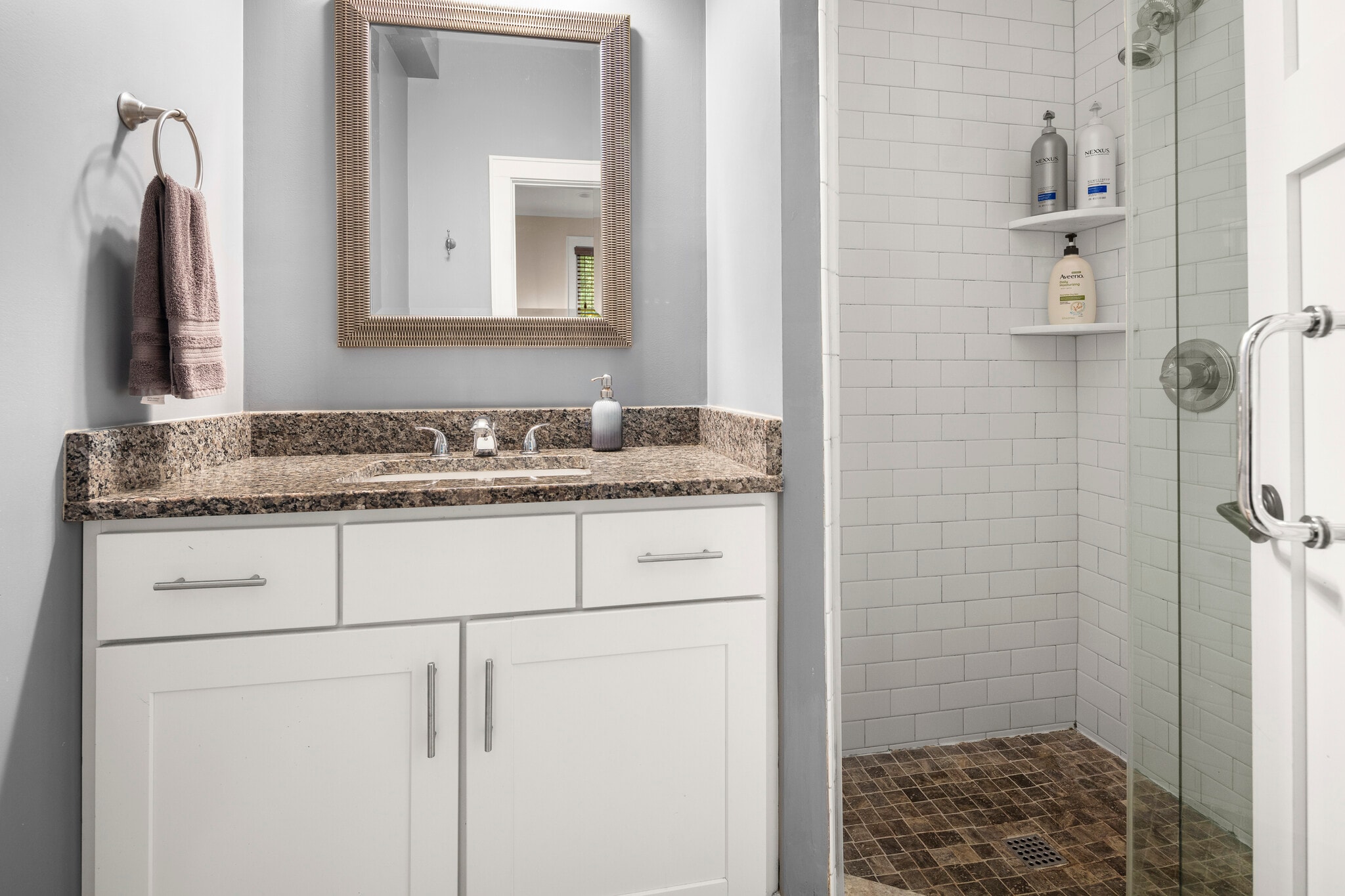 Primary Bedroom W Ensuite Full Bath - 279 E Chestnut St