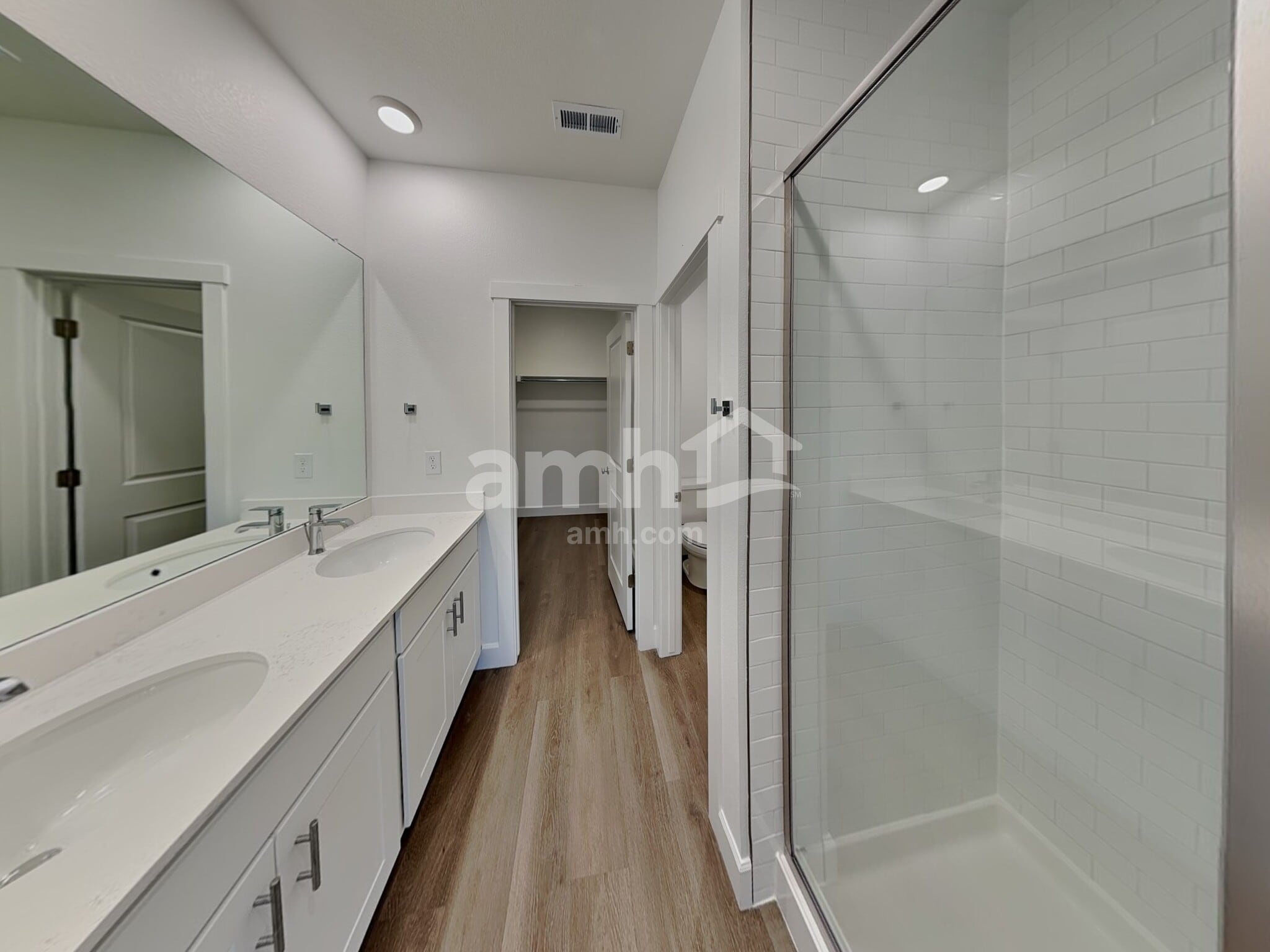 Building Photo - 13937 E 101st Ave