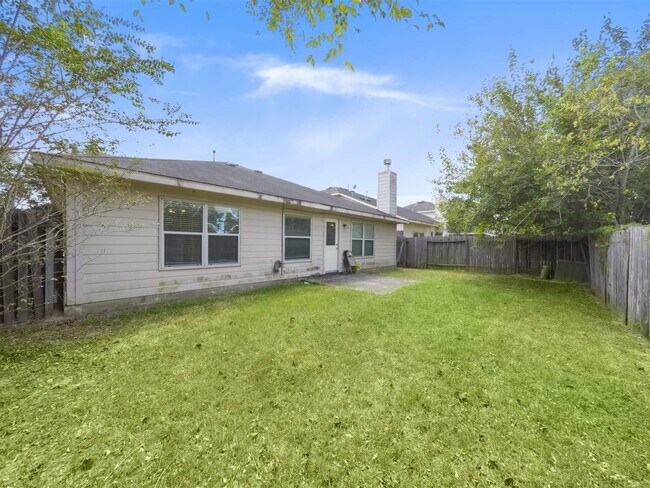 Building Photo - 427 Northvalley Dr