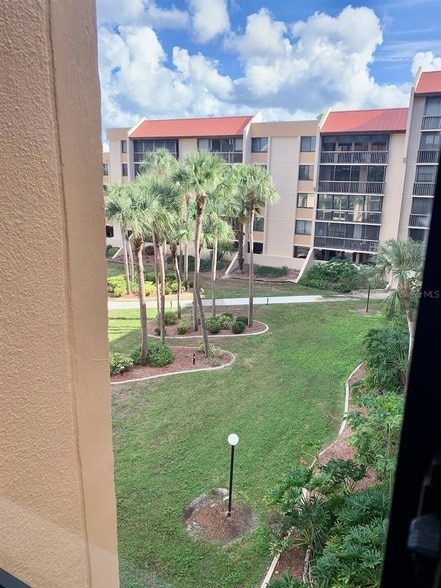 Building Photo - 3006 Caring Way