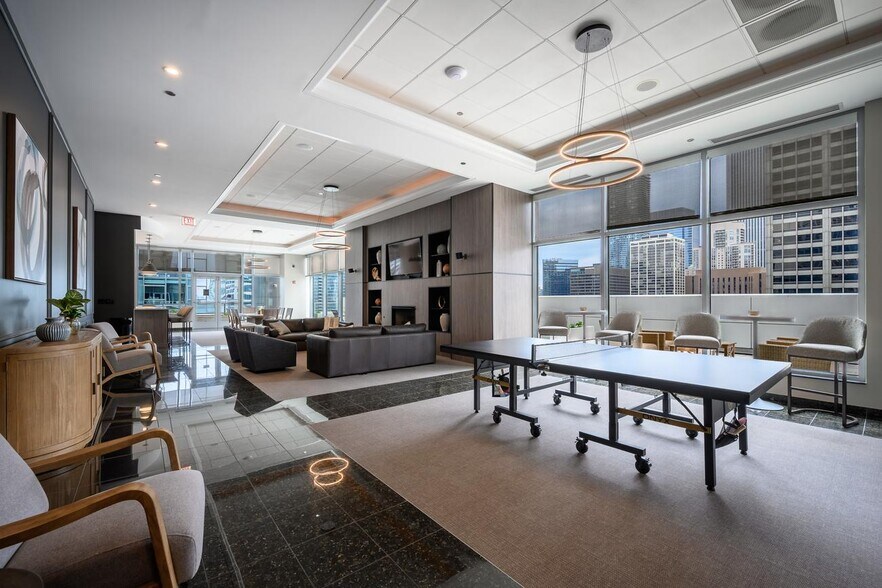 Community Room - 160 E Illinois St