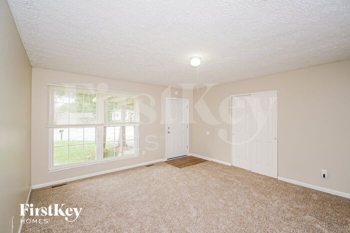 Building Photo - 6811 Shelley Ct