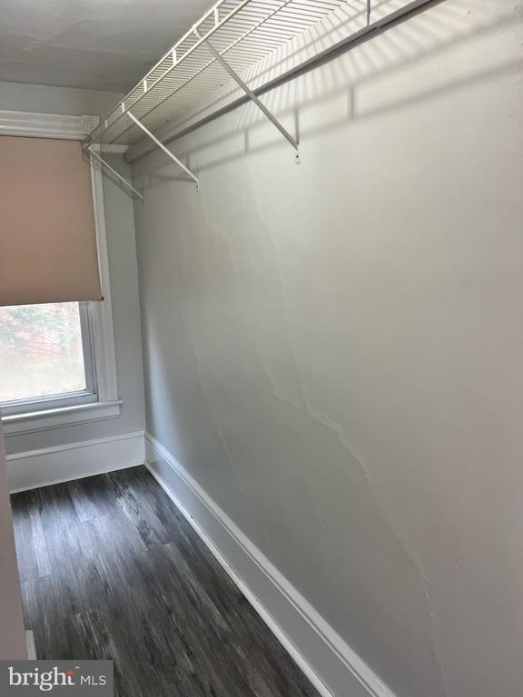 Building Photo - 170 W Penn Ave