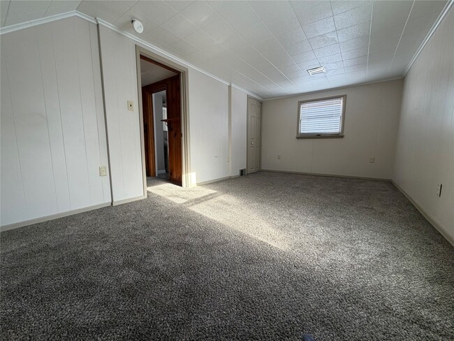 Building Photo - 3711 Charlotte St