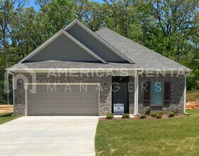 Building Photo - 210 Ridgeview Cir