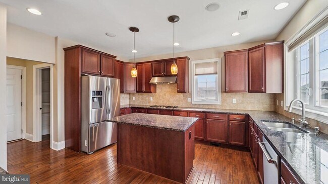 Building Photo - 178 Pratt Ln