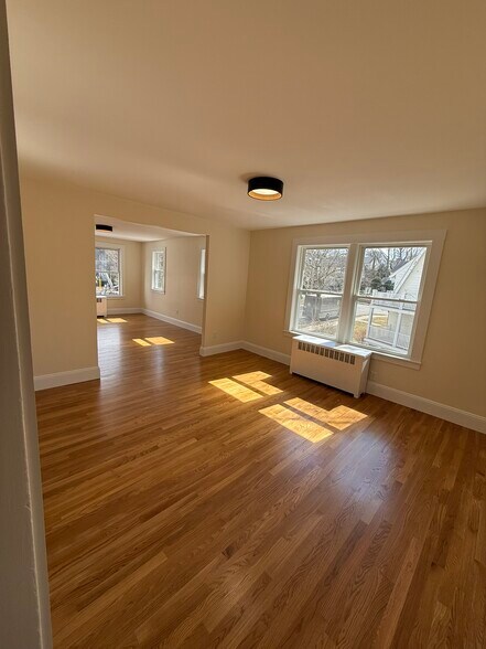 Building Photo - 3 Williston Rd