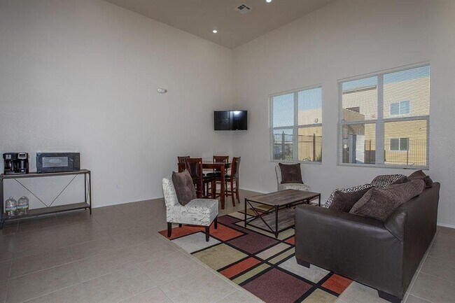 Building Photo - 1331 Pullman Dr