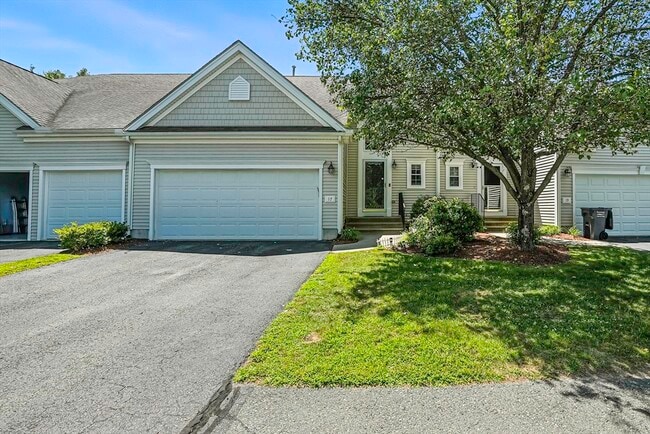 Primary Photo - 17 Violet Ln