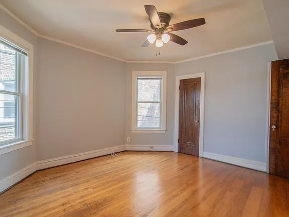 Building Photo - 4455 N Artesian Ave