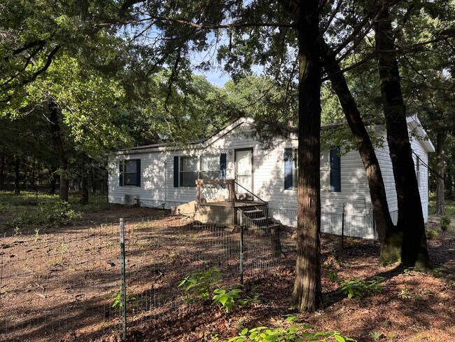 Primary Photo - 1395 Blackjack Rd
