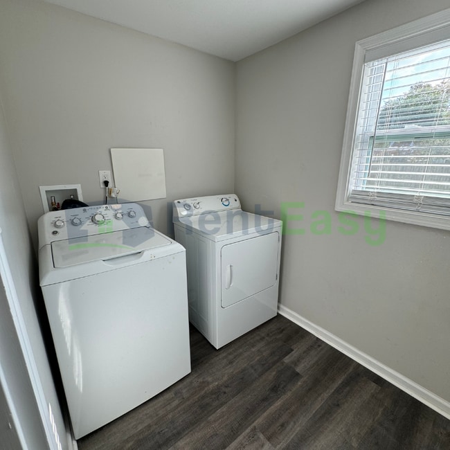 Building Photo - 3617 Pamlico Cir