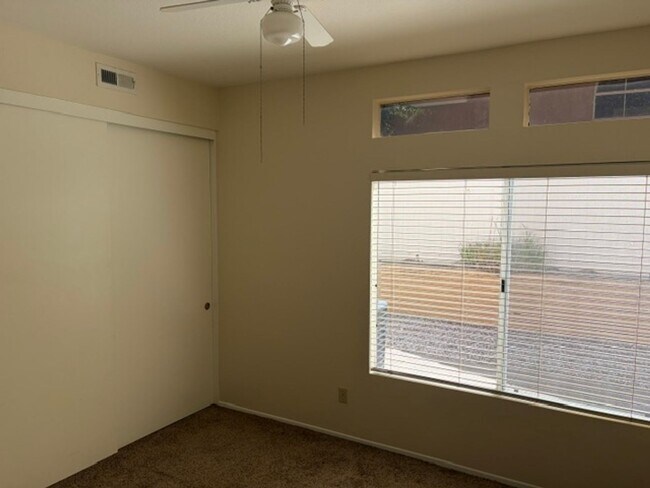Building Photo - 30978 Riverton Ln