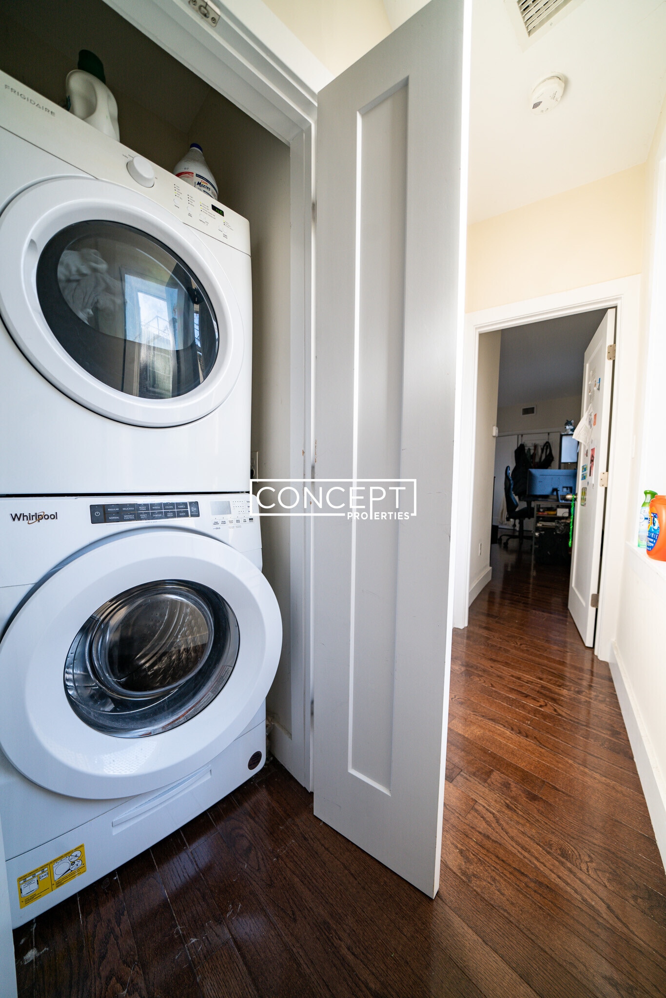 Building Photo - 20 Sussex St