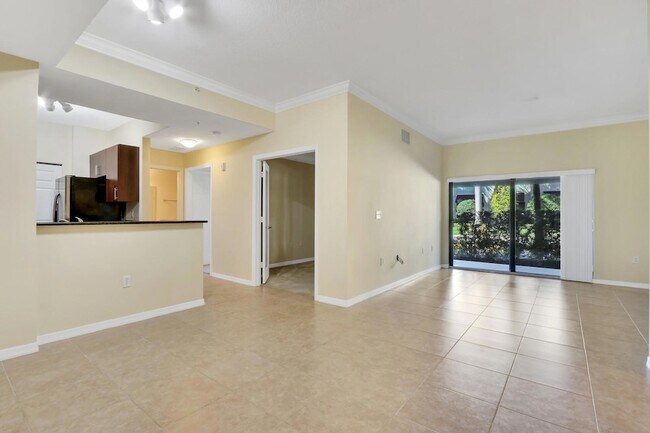 Building Photo - 4903 Midtown Ln