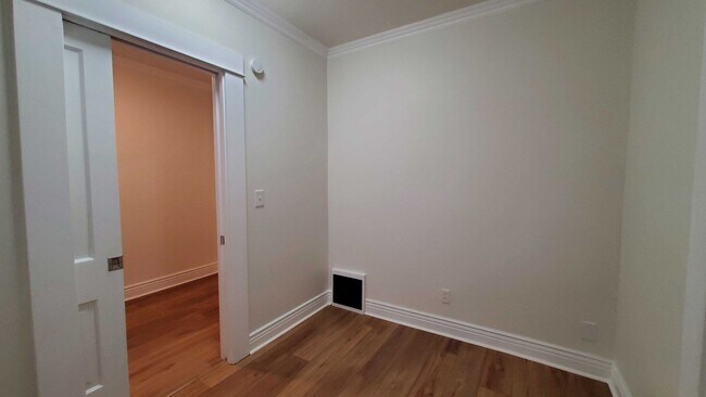 Building Photo - 1720 N Pearl St