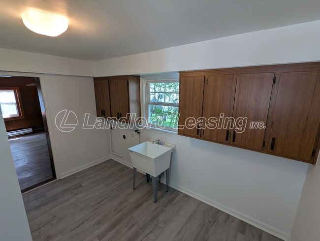 Building Photo - Remodeled 4-Bedroom with Addition and Garage!