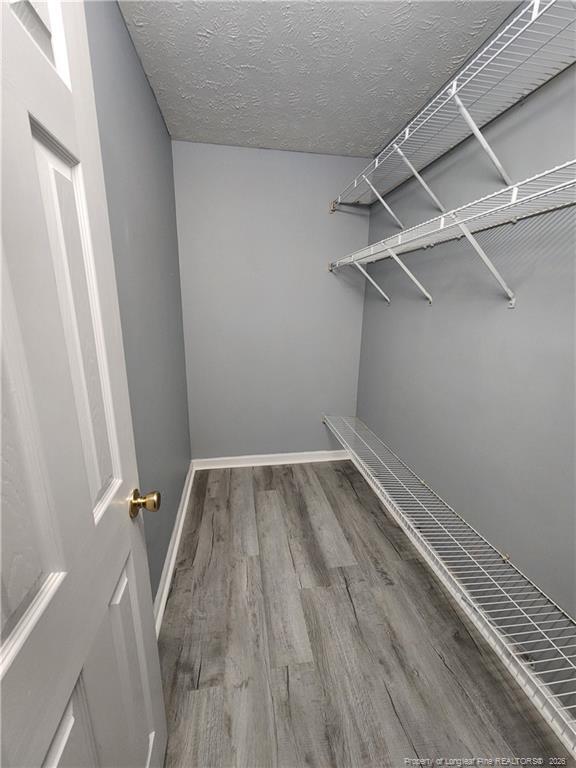 Building Photo - 505 Meadowland Ct