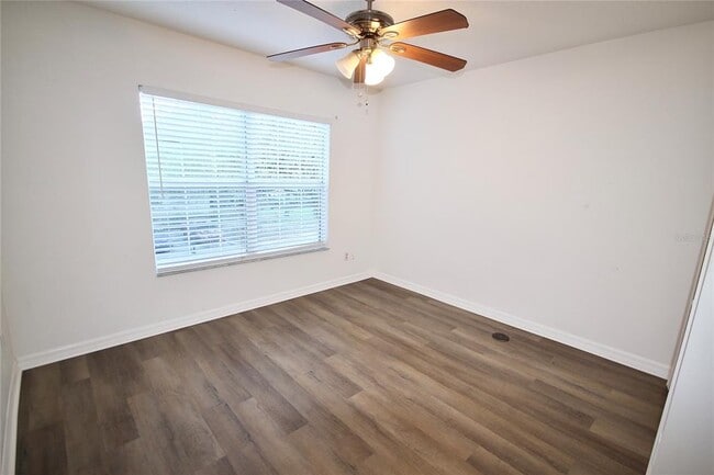 Building Photo - 3773 Clubside Pointe Dr