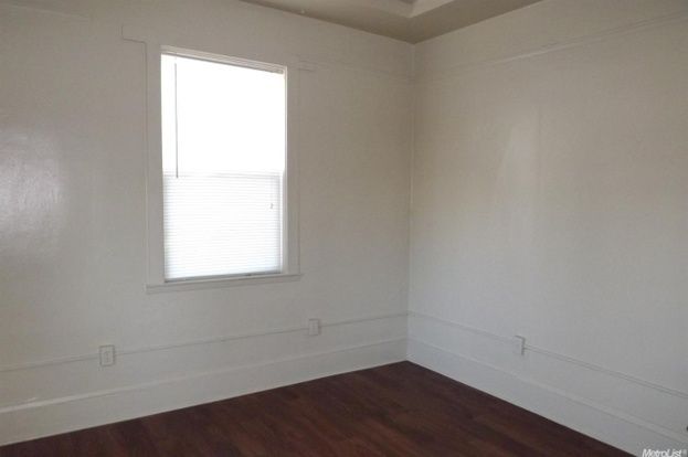 Building Photo - 418 N California St