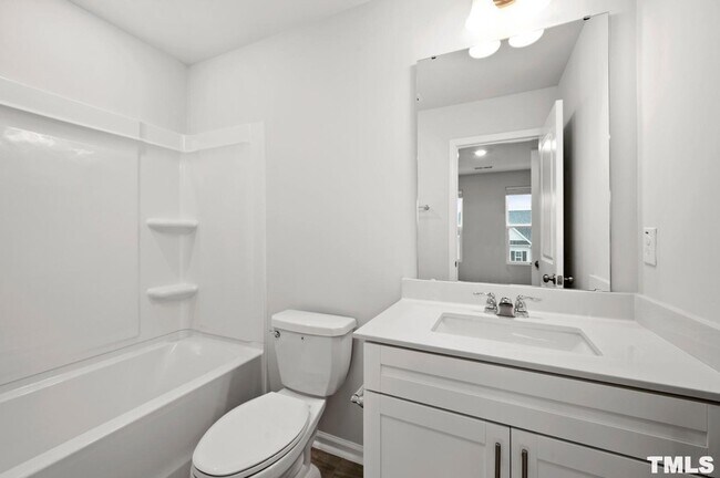 Building Photo - 742 Cormiche Ln