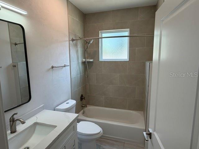 Building Photo - 540 NW 30th Ave