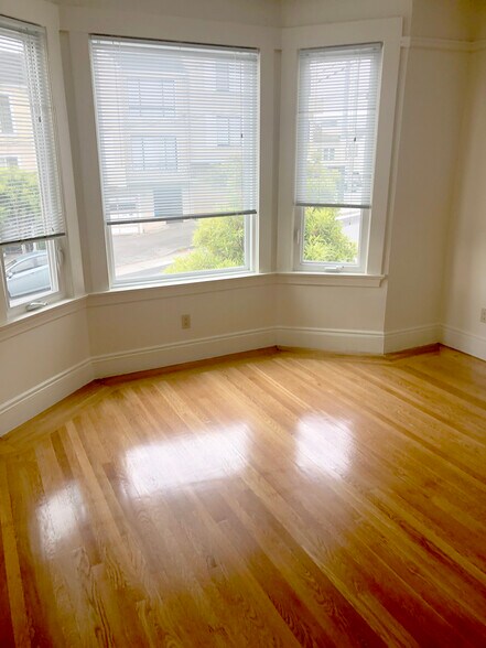 Building Photo - 2240 Balboa St