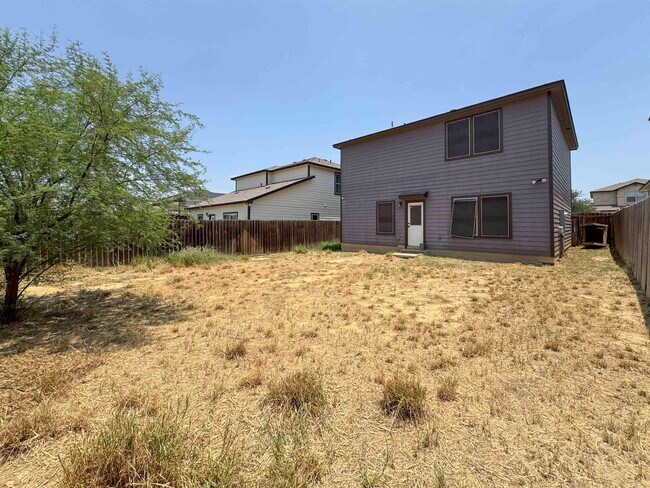 Building Photo - 4426 Gloria Dr
