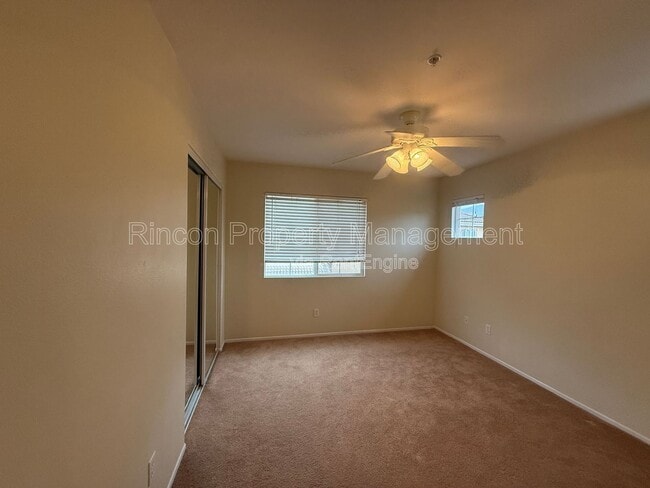 Building Photo - 262 Potawatomi St