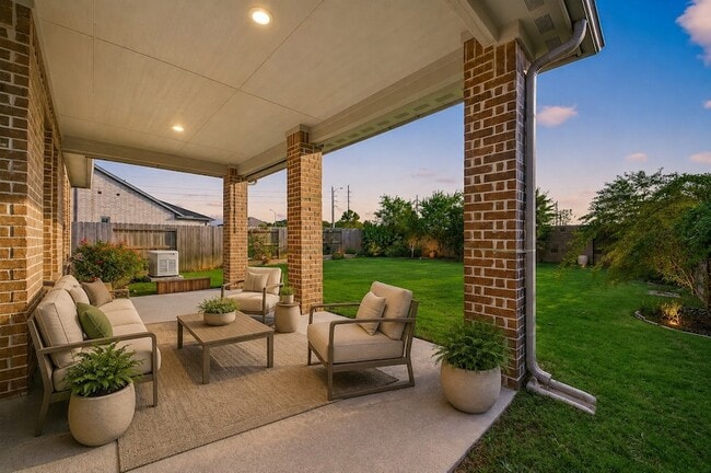 Building Photo - 5350 Lantana River Ln