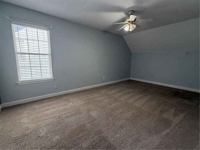 Building Photo - 964 Wildwood Ave