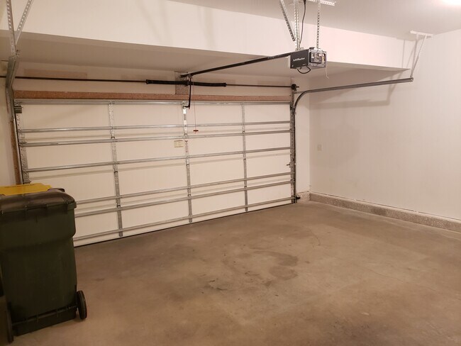 Building Photo - 15001 W 64th St