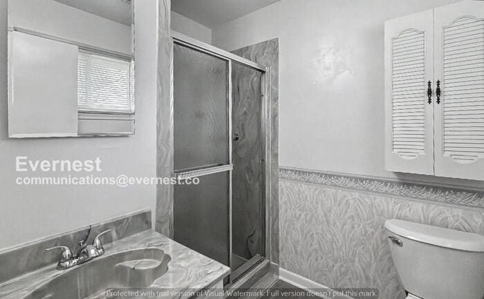 Building Photo - 331 Serena Dr