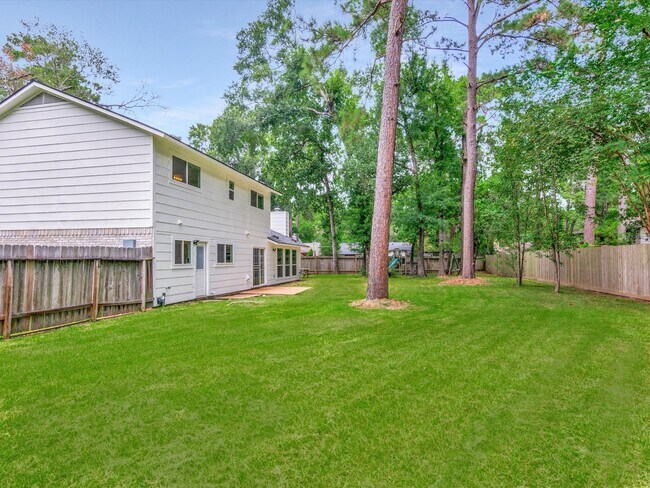 Building Photo - 2931 Valley Rose Dr