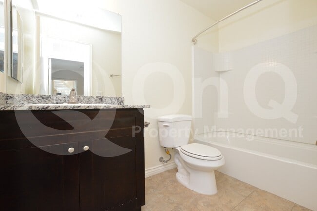 Building Photo - 854 S San Marcos Dr