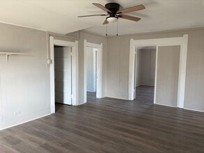 Building Photo - 931 9th Ave