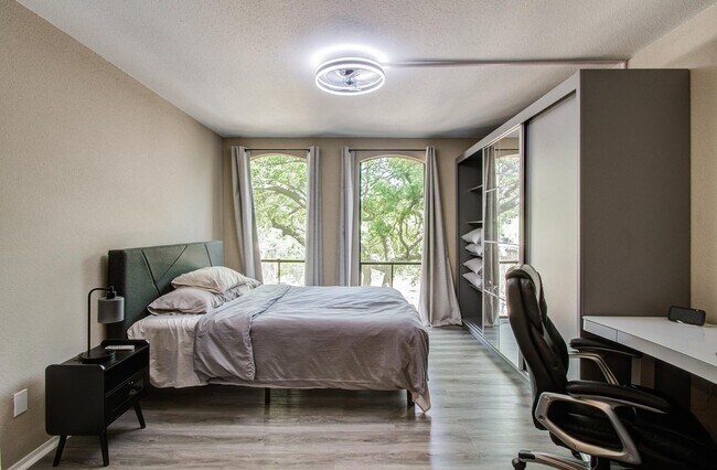 Building Photo - 4641 Wild Indigo St