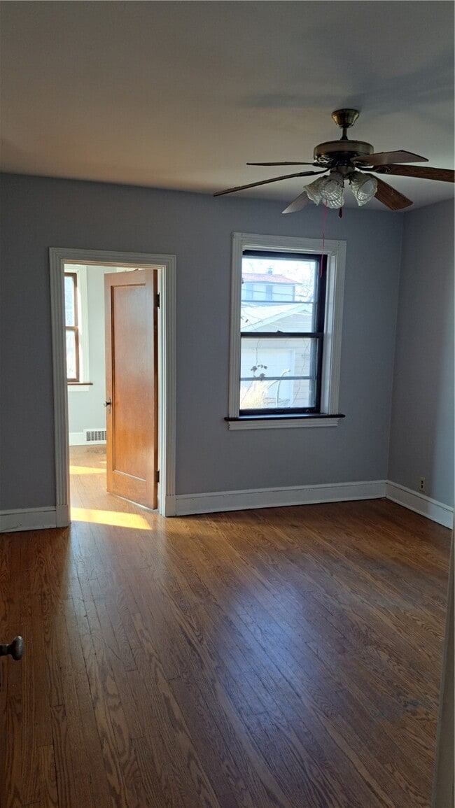 Building Photo - 3928 Fillmore St