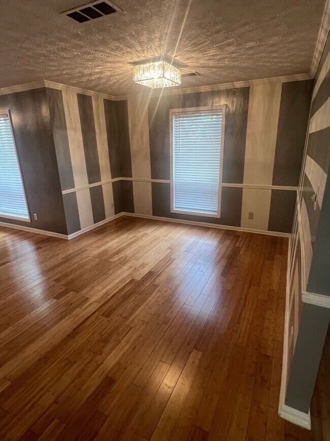 Building Photo - !!!WARNING: AVOID SCAMS CONFIRM RENTAL AT ...