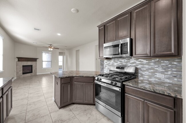 Building Photo - 18239 Alora Springs Trace