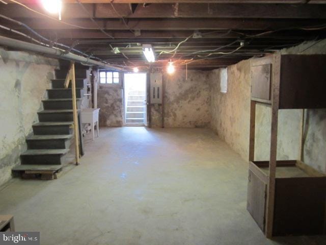 Building Photo - 619 Baily Rd