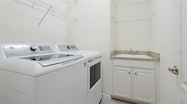 Building Photo - 17311 Blue Rdg Pl