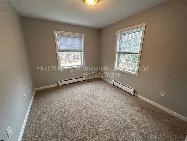 Building Photo - 308 Silver St