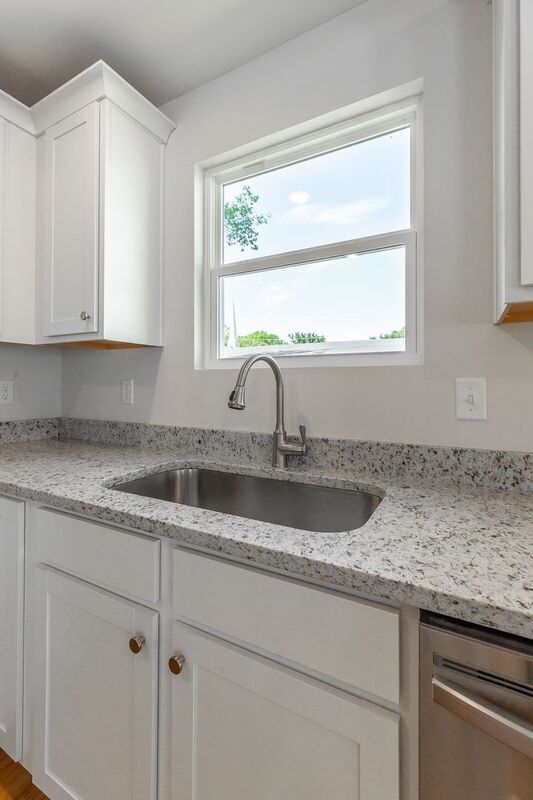 Building Photo - 2005 S Lyerly St