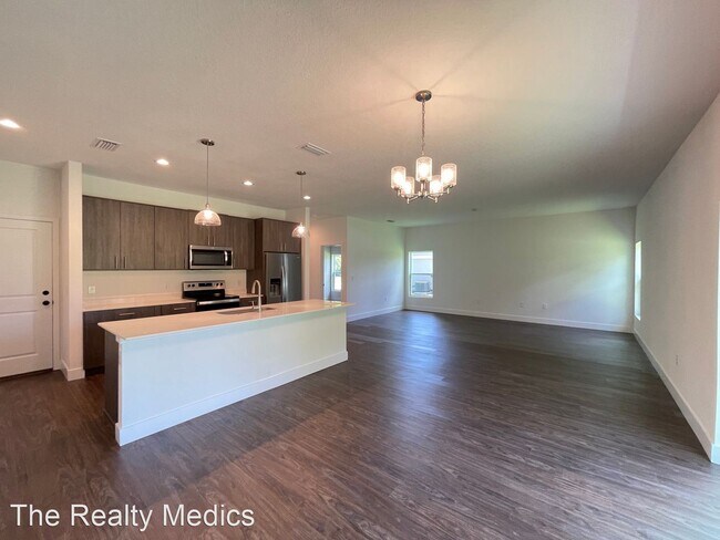 Building Photo - 4 br, 2 bath House - 1383 Gimlet St NW