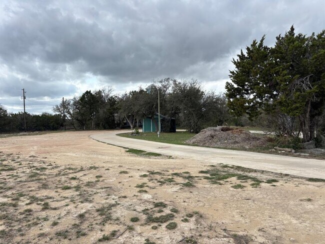 Building Photo - 15401 Lariat Trail