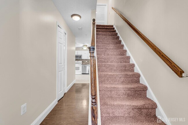 Building Photo - 46 Prestwick Way