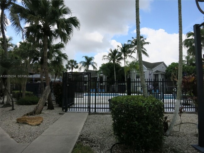 Building Photo - 15060 SW 103rd Terrace