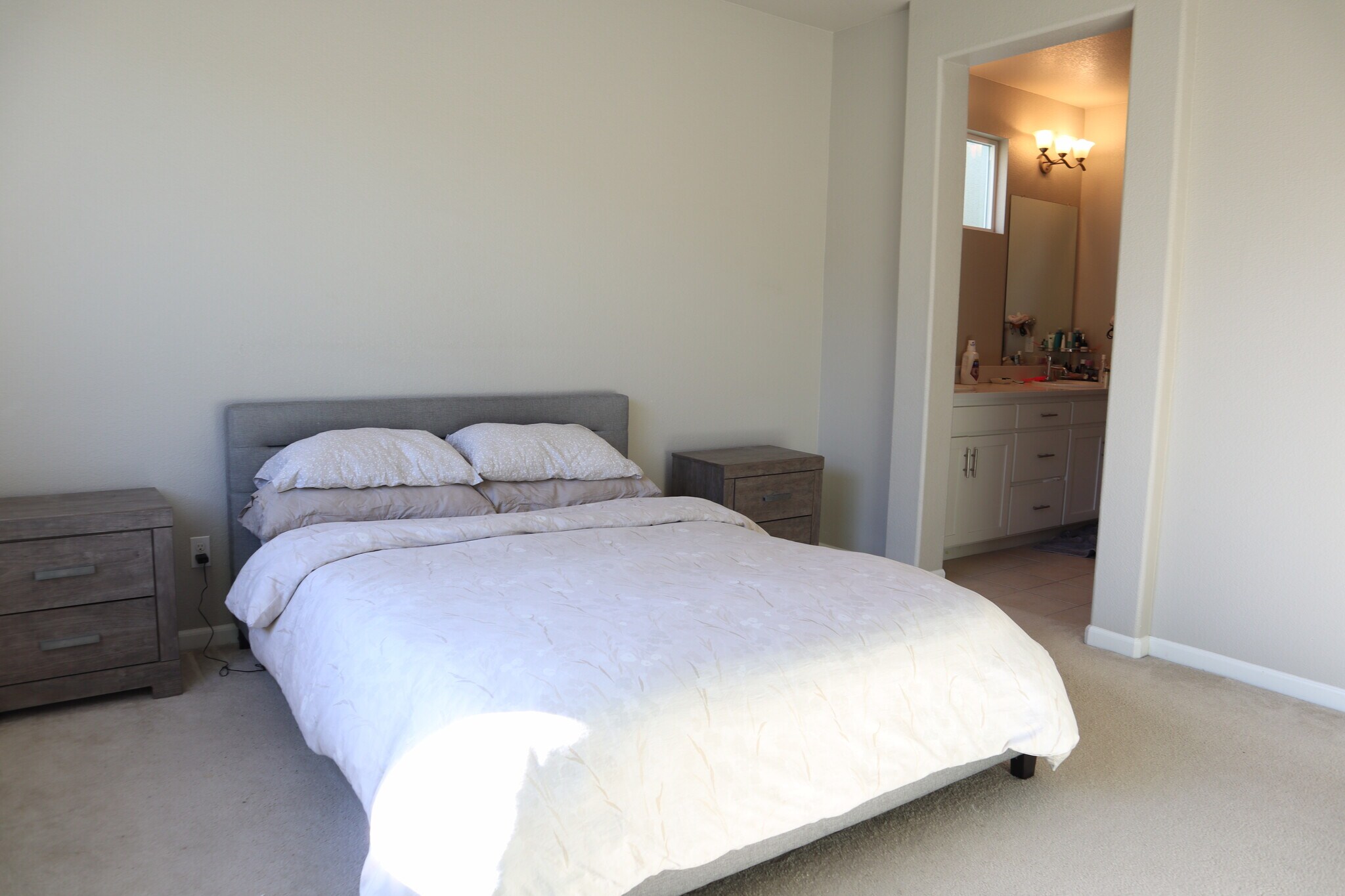 Master Bedroom - 2460 Ben Ali Way