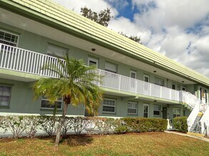Building Photo - 2 bed / 2bath condo in the heart of Clearwater